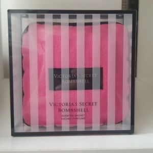 Bombshell Scented Sachet